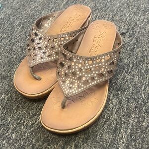 Skechers Luxe Foam Brown Rhinestone Cork Wedge Flip Flop Sandals ✨ 👡 New